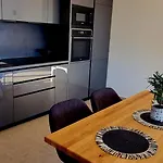 Dinary 아파트