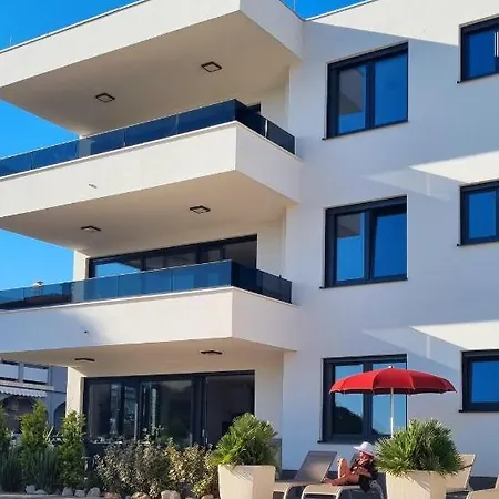 Dinary Apartament Vir
