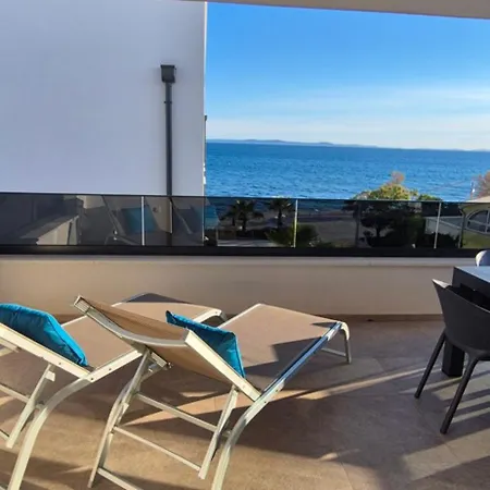 Dinary Apartment *