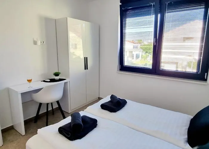 Dinary Apartment *
